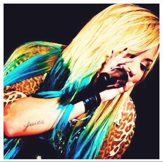 suicidal| fat| shy| bullied | self-harmer| always here to help | i follow back |  demi saved me| stay strong| lovatic forever|