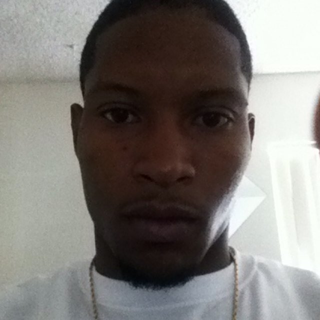 Love yourself Instagram @Ygmurph

California Livin