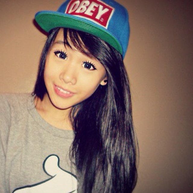 Bitchfeit's profile picture. 