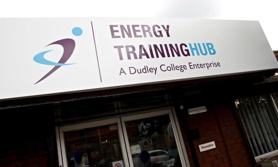Gas & Oil · Electrical · Renewables · Refrigeration · Petrochem · Health & Safety
0800 028 7420 · info@energytraininghub.co.uk