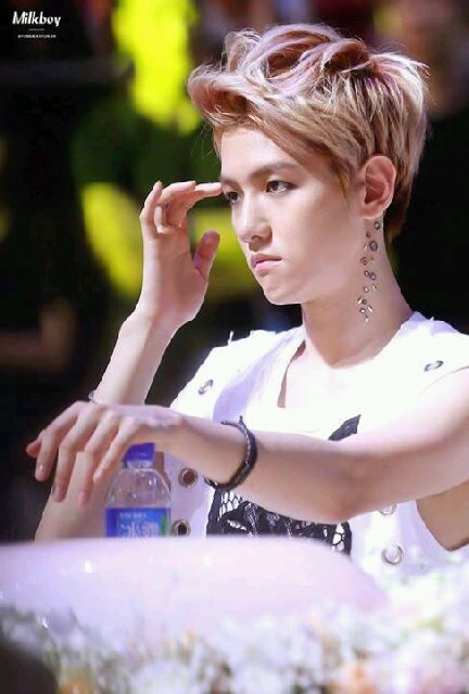 ผมบยอน แบคฮยอน จาก เอ็กโซ่ ! // ฟอลมาคุยกันได้นะค้าบ.