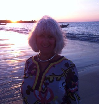 Systemic psychotherapist, painter & would be writer. GaGa to 3 grandchildren !   Lover of books, art, fashion, food and India.