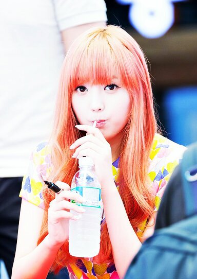 a fake hello venus's shin yoonjo ©1992
