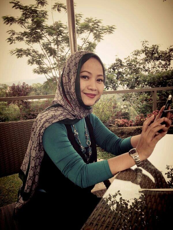 frista1208's profile picture. Culinary-Lover.. Cat Lover.. Friendly Person.. Independent Woman..