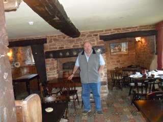 PopWhitworth's profile picture. 