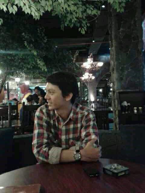 Allah is my faith. Surga is my goal-/ soccer addict, @arlettamariska
