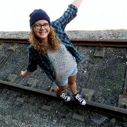 hey guys! follow me, please. :) / Ed Sheeran / sing / guitar