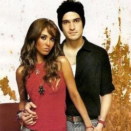 @Anahi @ponchohd 08/06/2012