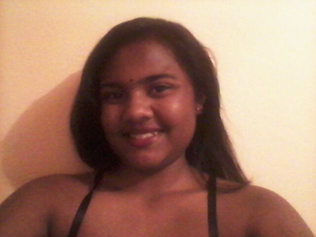 thivashni21's profile picture. 