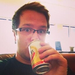 KeirPalmtree's profile picture. Play the gee-tar. Failing Veterinary Medicine Student. And a fun-loving guy. It's all good :D