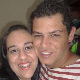 Amiga, divertida...E muito mais ...Só conhecendo.....
