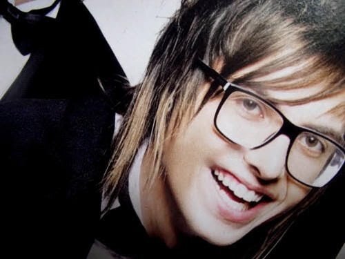 Nossos corações estão ligados de uma forma que ninguém vai separar! Primeiro FC dedicado a Restart e CW7! Oficializado e seguido pela CW7 ♥ Since:27/11/11
