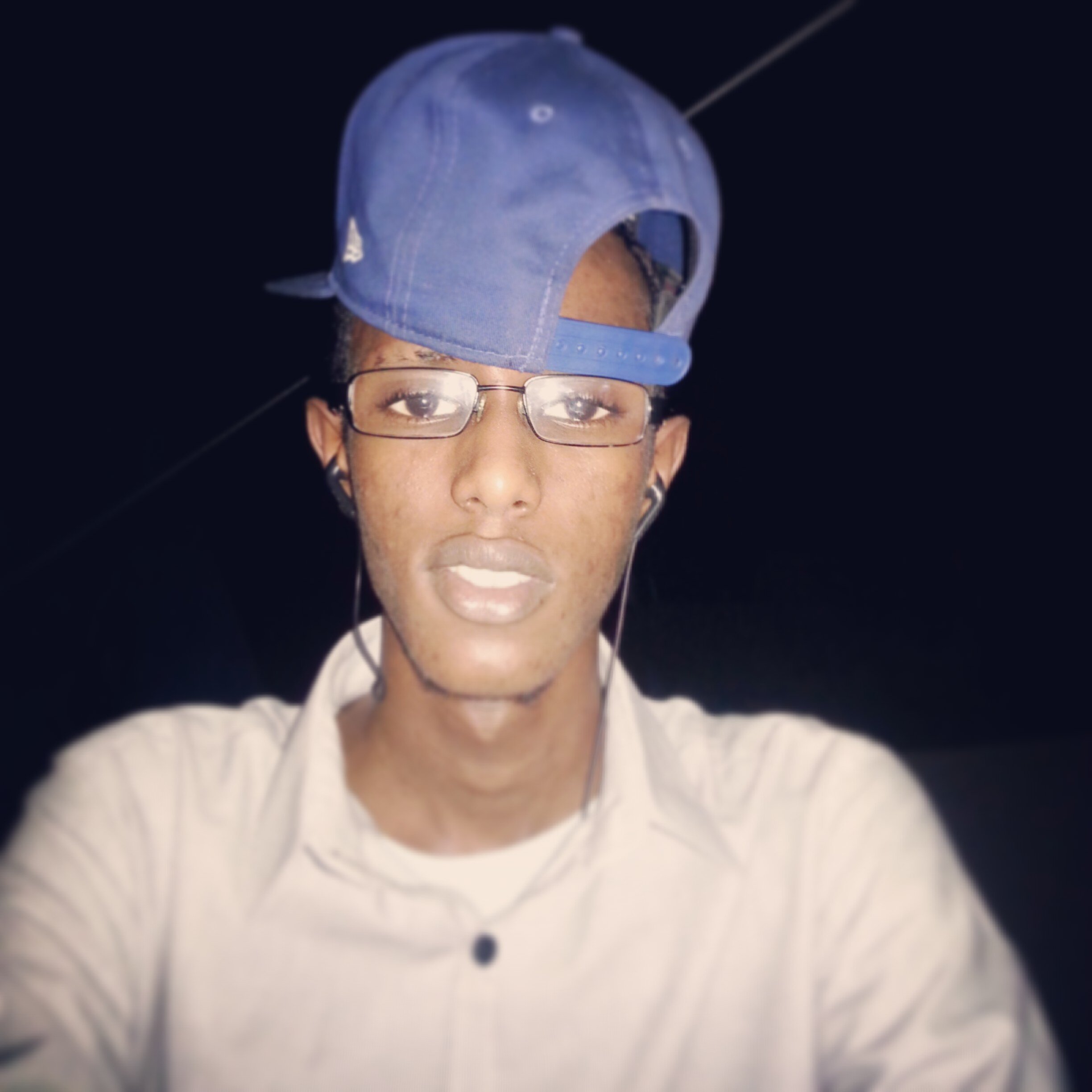 I got the flow of the century,Call me mic righteous,Ima scream on these barz,Make ur flow lightless! #Trueshit