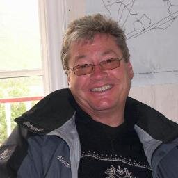 larseven's profile picture. Sjelden i livet er det enten eller - som oftest er det både og! #familieterapi #barnevern #psykiskhelse #dialog #empowerment #ledelse #twitterlyrikk