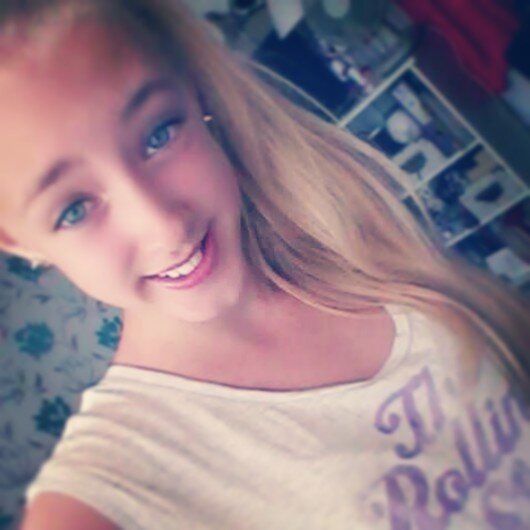 megan ! 13 ! @ddicted to excersise ! follow and ill follow back                                                          FALLING IN REVERSE !