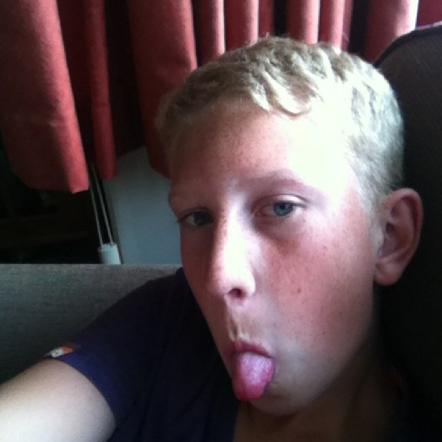 Snapchat me- tomcourt123 please