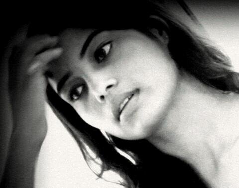 A girl with mind,woman with attitude and a lady with class.