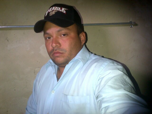 Venezolano d 28 anos soltero. Luchador x mi patria Venezuela Querida. Pin 26422D8F.