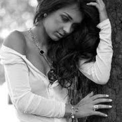 Book addict. That is how you can describe me or how you could have. Now I am completely addicted to @LightInHerWorld. #FLM/#DOFCoOwner 21+ RP