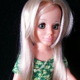 I sell Collectible, Vintage, Antique and Unique Items on Ebay. I put up new Items Daily. Follow me for updates and feel free to retweet any Items. Thanx.