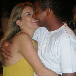 Mãe da pequena #Julia,e do Lucas!Esposa do MEU Neguinho q amo, e sou extremamente apaixonada por Eles!

http://t.co/tenvNgTYfn
