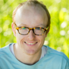 Adriaan Bredero is Algemeen Directeur van: Bredero-Media Group International.

http://t.co/86iHwMkvx8