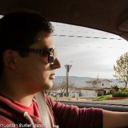 Author of ATTENTION  | No-BS Marketing Strategist | Helping founders grow with clarity, AI, and messages that actually sell.