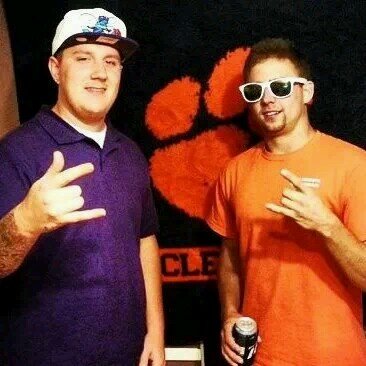 DreadHead1864's profile picture. I'm tatted up and always rockin a snapback !