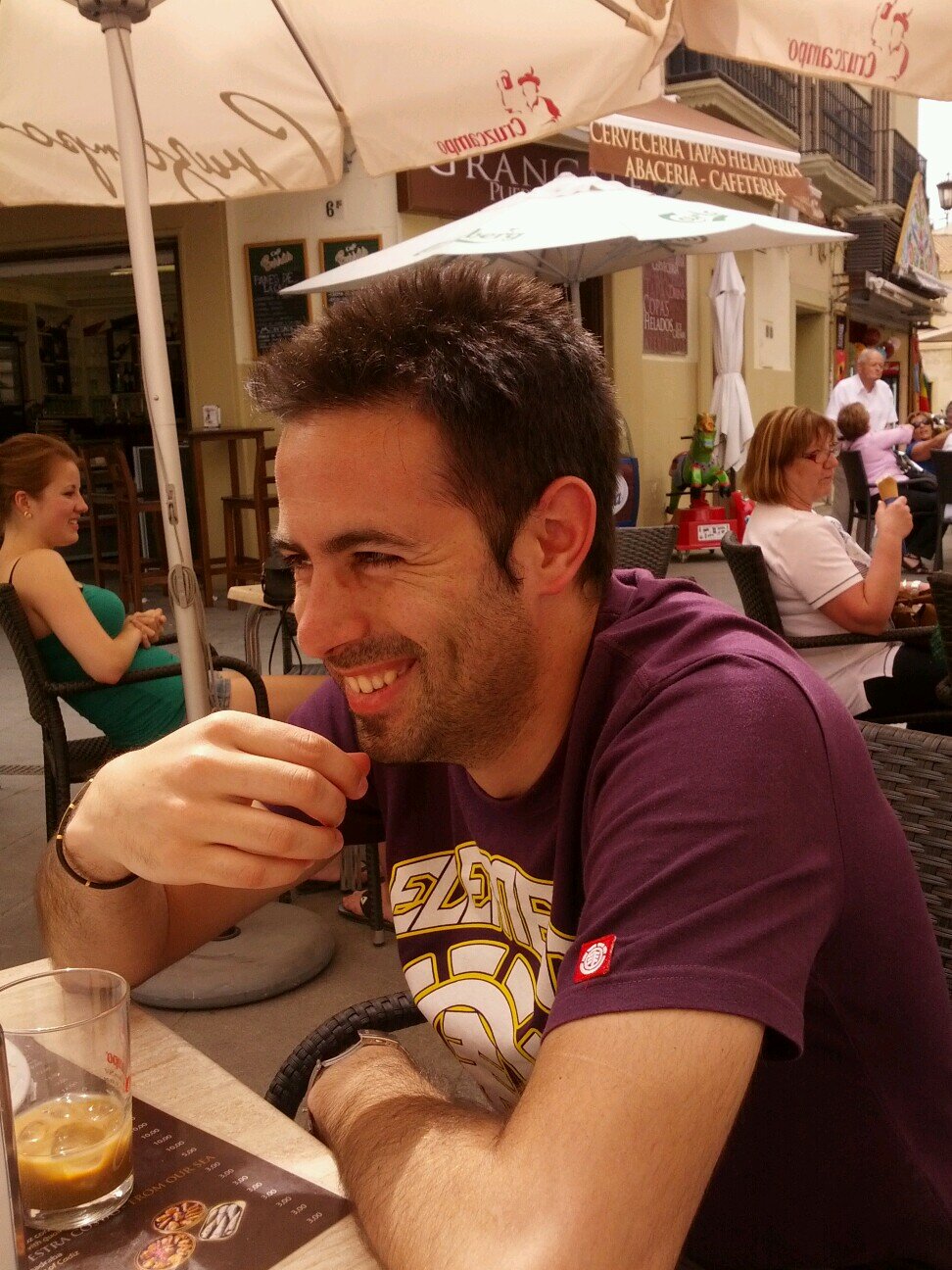 FrLiebana's profile picture. Jiennense de nacimiento, granadino de adopción. Algún cable suelto tengo que tener. Enamorado del software libre y las cosas con botoncitos.

https://t.co/QWdfkOYIZh