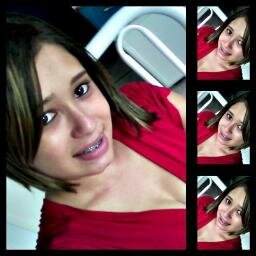 ♥Ser feliz é deixar de ser vitima dos problema e se tornar autor da própria historia..
 É saber falar de sih mesmo é não ter medo dos próprios sentimento..♥