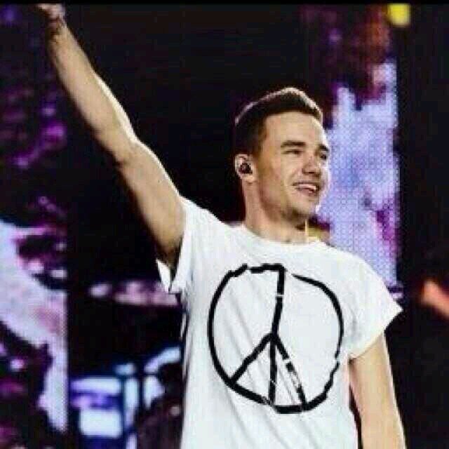 PLEASE FOLLOW @PERFLIRRY I FOLLOW BACK ASK ALSO ASK FOR MORE FREE FOLLOWS JUST ASK