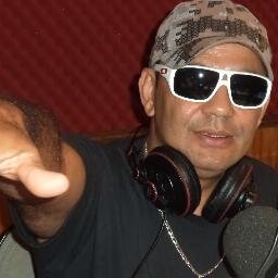 programa Rádio Laser aos Domingos das 14 as 19 hs. 
acesem - http://t.co/jYHm0b31