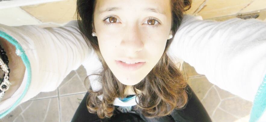 ((:Soy #belieber Sin Importar Lo Que Diganღ:))soy de Uruguay SEGUIME y pedime follow back !!! que te sigo de vuelta ♥