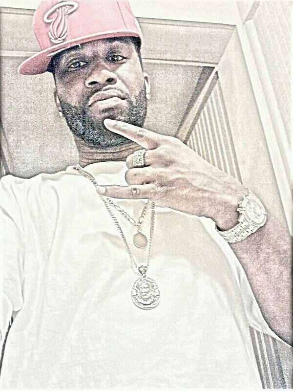 CEO Corporate Cash Ent./ TommyNockuzMusicGroup #GoTbEaTs #SoVa