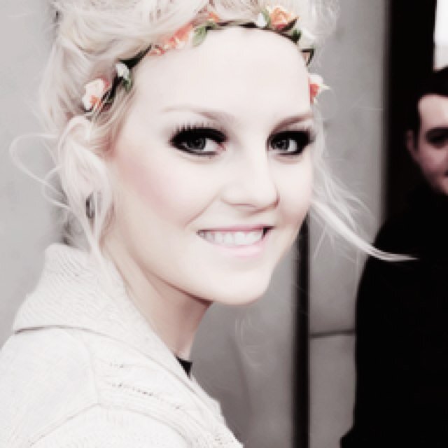 vaffanculo || 20 || weird || passa al lato coccoloso, abbiamo i biscotti, o ti uccido staccandoti la giugulare a morsi ♥ || zayn caprone ♥ || Liam ♥