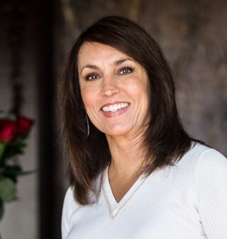 joannejkendrick's profile picture. Wannabe romance author, having a blast!