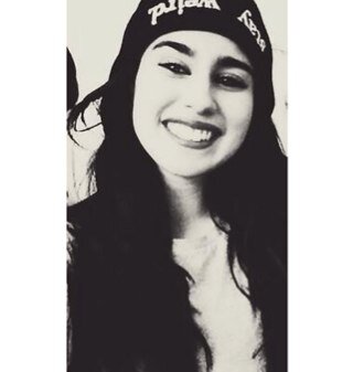 кιѕѕ мє нαя∂ вєƒσяє уσυ gσ. {Roleplay} 1/5 of Fifth Harmonyyyy