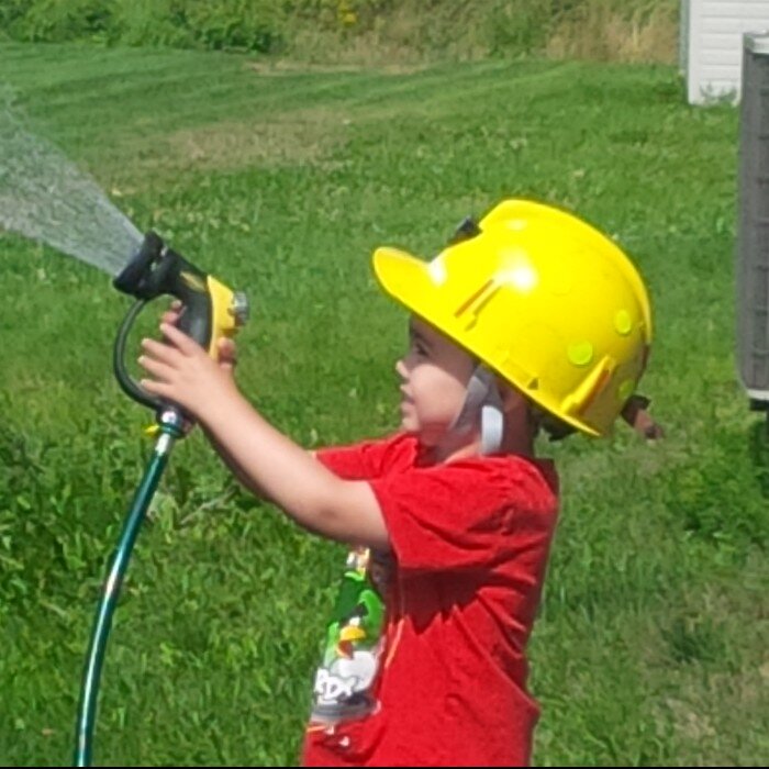 YSB_au_miner's profile picture. working hard at being a good father, avid sportsman (fur, feather, and fin), and hopefully an all round good guy!!