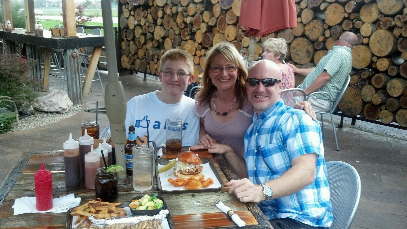 Dechampmom's profile picture. 