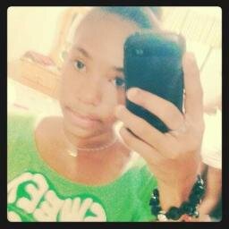 TIA: @ArlenePatricia, - prima- @KarlaEridania_G, @Emili20 - hermano- @Luis21cv-
