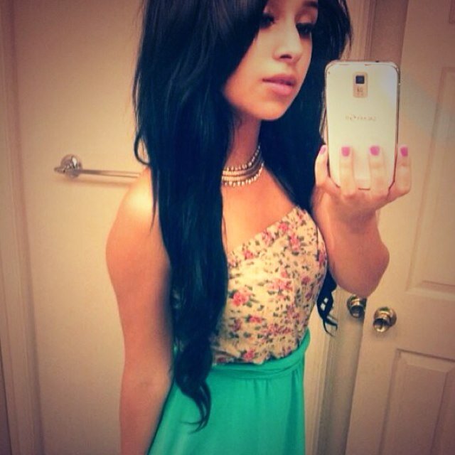 16 | Western HS | WS ~ . . It's Ashley :) im singleeee and new to twitter :o Follow Me ;) ? IG : _obeyyanna_