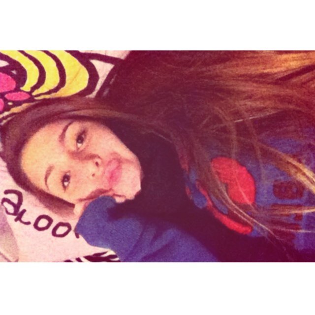 http://t.co/A1lWLQgXtk Luzzi | Só da @isabella_qqn s2222