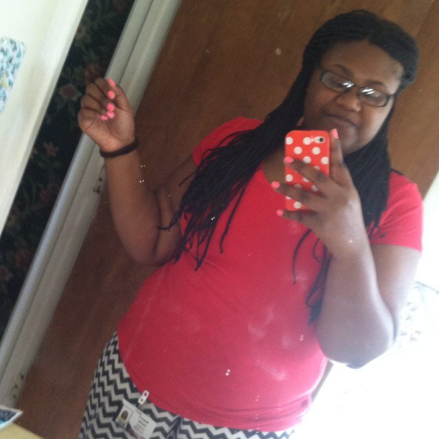 Murrah Grad 12 
Hindcc Freshman  
Keep it 
Its a thin line between  & hate 
#teambulls Derrick Rose 
Just follow