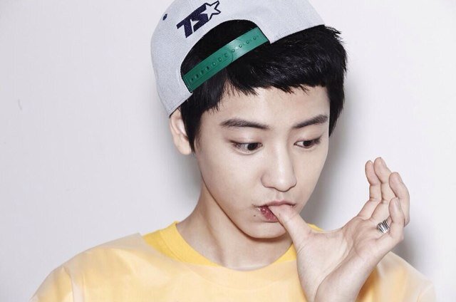 \Ｋぽ垢/ EXO...     つくったばっかなので片っ端からフォローさせていただきます。