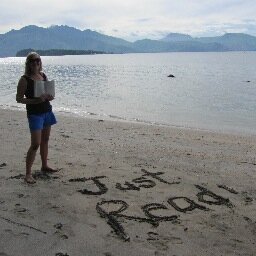 EL teacher. Love to read, write, create and LOVE to travel!