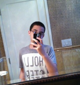 Im a youtuber i play games and stuff so nuff said