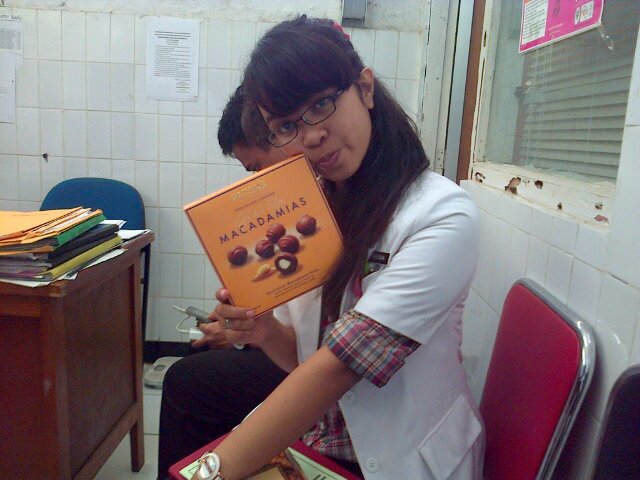 lophelythere's profile picture. makasih Bunda Maria, Tuhan Yesus dan Allah Bapa.