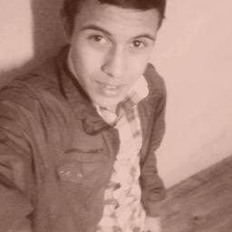Hola :) me llamo brian herrera tengo 15 años,Soltero,Con ganas de conocer mas gente :)