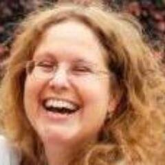 HanneloreVh's profile picture. archaeologist gone data analyst for research management; senior research policy advisor #OpenScience, #ScholarlyCommunications & #ResearchAssessment