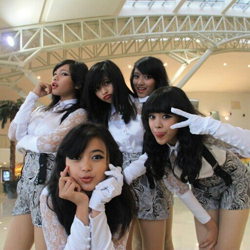 Official DCTeam of @Girls_Day from Indonesia ♕ @enimenik Sojin, @yuliatrlst Jihae, @dinarchuwa Yura, @putridmei Minah, @D_Winda96 as Hyeri | +6283854751617